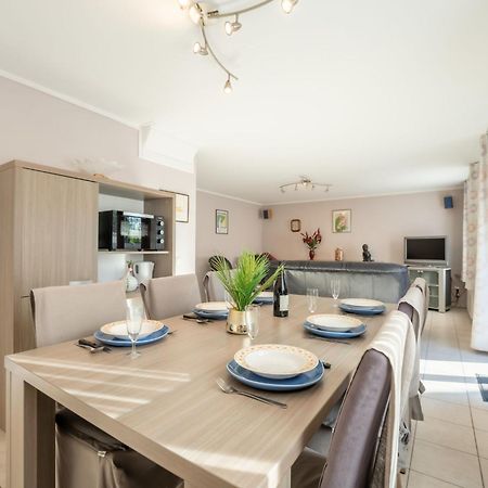 Mispelburg Holiday Home New Village Park-5 By Interhome מראה חיצוני תמונה